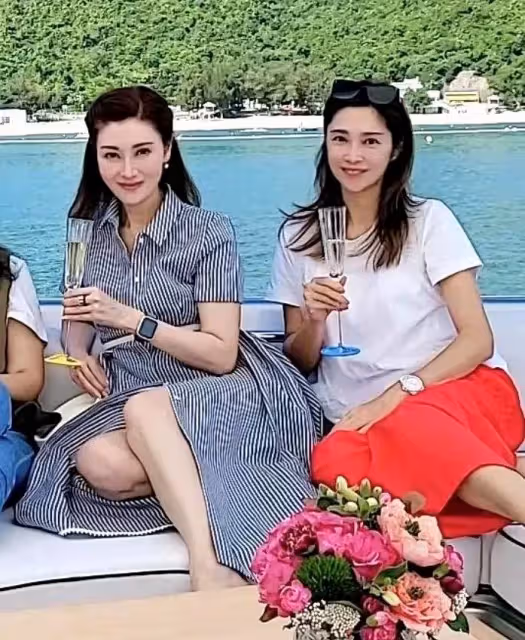 決定要愛惜身體！李嘉欣曾經歷48小時搶救「為保命放棄減肥」　近照曝光發福不少：顯得比李克勤太太健壯