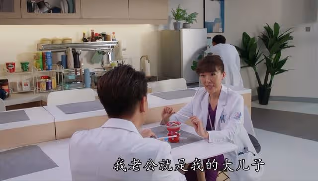 至今單身!53歲前TVB女星曬落淚演技獲贊,內地發展賺到盆滿缽滿
