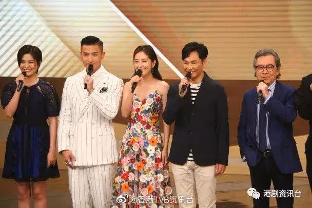 TVB率近百藝人宣傳新劇!視後台上險摔跤上頭條