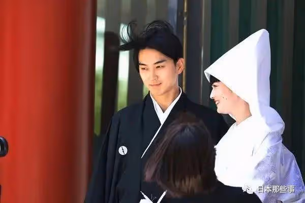 「最強星二代」夫妻，分居了？！