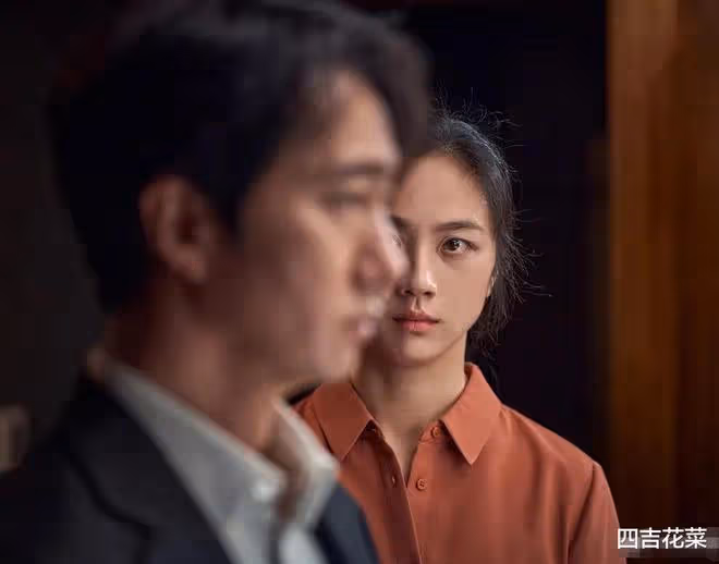 新作入圍坎城,湯唯又出演悲情女子,法令紋都哭出來了