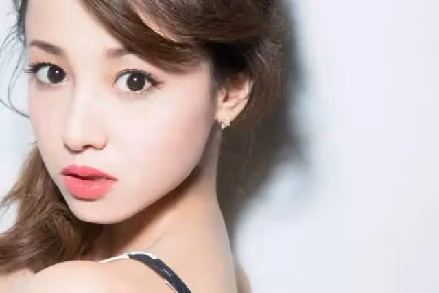 「一公升的眼淚」女主角澤尻英龍華,沐浴在批評聲中的日本女神
