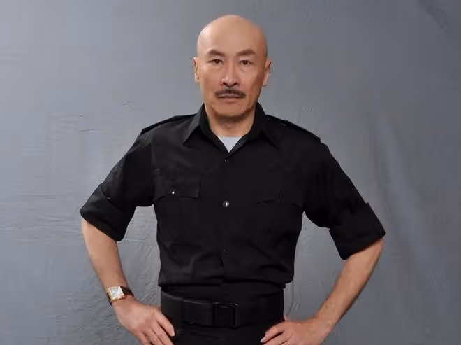 「雲中鶴」李子奇近況,退休後移居國外,打高爾夫釣魚消遣太愜意