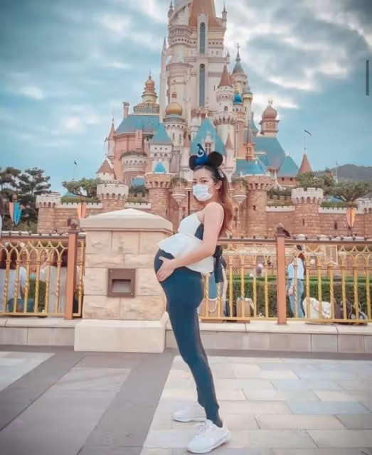 恭喜！TVB前知名女星懷孕9個多月臨盆在即，曬孕肚照身材豐滿