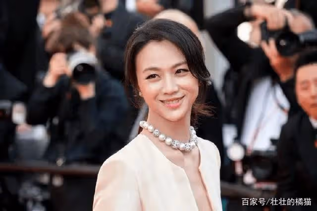 湯唯坎城影展用中文回答,展現東方女人的魅力和性感