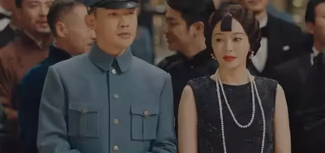 同樣演「豪門千金」,把秦嵐、吳謹言放一起看:差別就出來了!