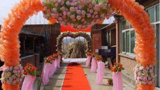 弟弟結婚來借錢，婆婆給一籃子土雞蛋打發，事後弟說一話我愣住了