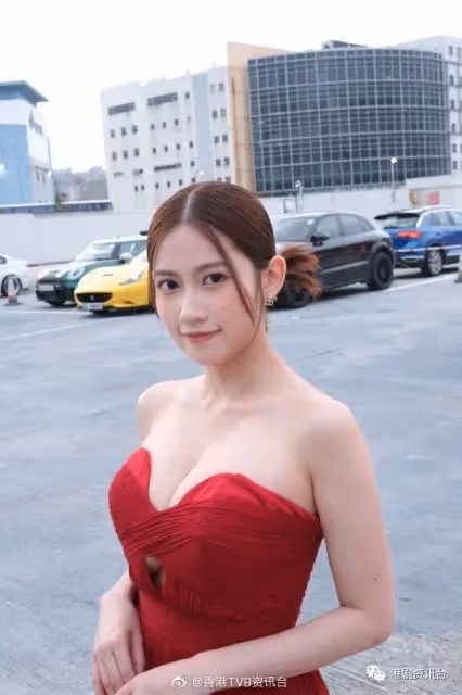 TVB力捧小花拍短視頻曬演技!網民關注她鼻子是否整了?
