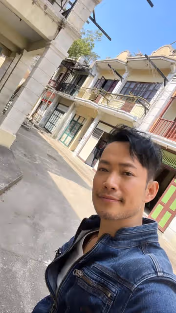 捱出頭,前TVB實力男星升做男一,遊走三台工作不斷成大贏家