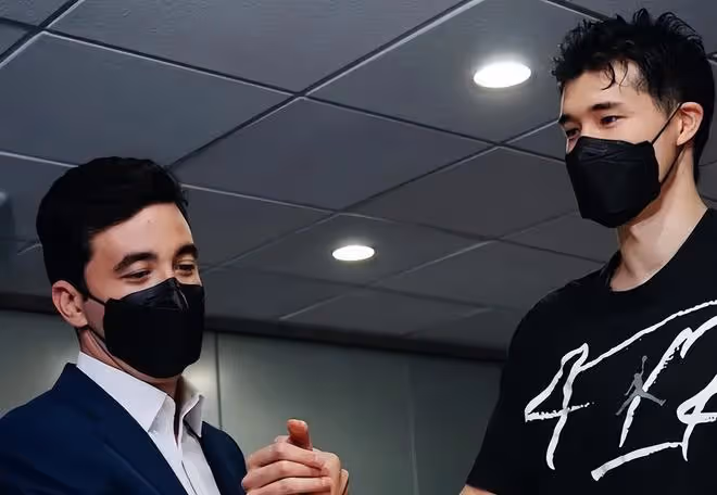 官宣!日本女明星久慈曉子宣布與NBA球星渡邊雄太訂婚