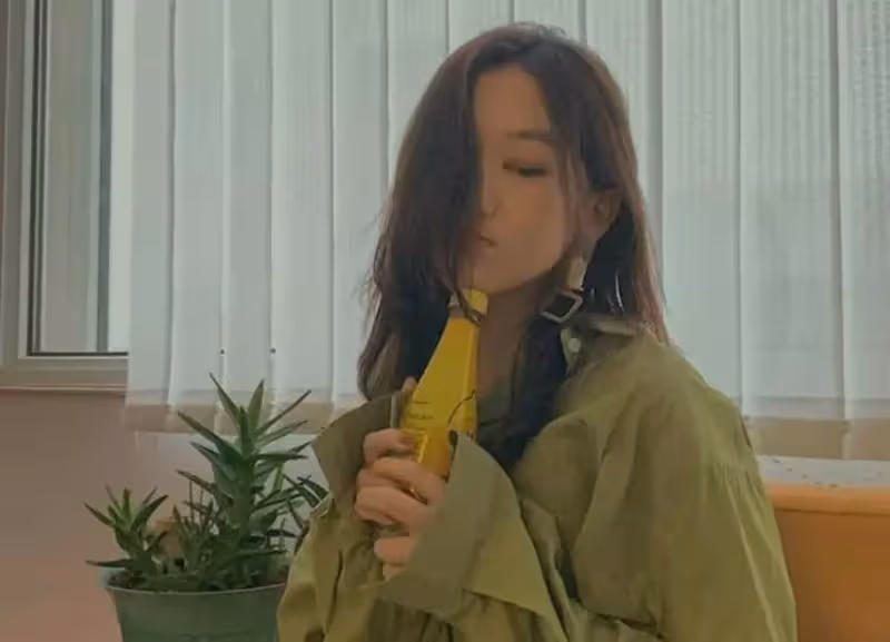 有種「驚豔」叫李嫣摘掉兔唇,顏值氣質不輸王菲, 網友:美到我了
