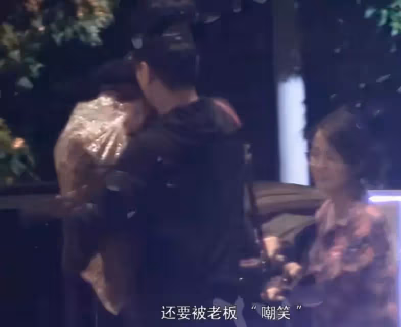 高圓圓女兒近照曝光!Rhea眉眼酷似趙又廷,胖嘟嘟的超可愛,網友:像媽媽會更漂亮