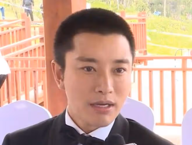 李小璐好事將近？三個細節透露復合預兆，賈乃亮為甜馨選擇原諒？
