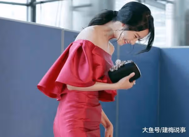在演藝圈5年，無數次性服務，自殺前被公司強制結紮，如今犯人依舊逍遙法外