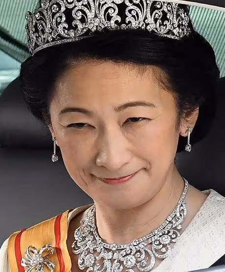 紀子罕見發火，拒絕閃光燈拍攝，皇嗣妃扛不住強大壓力