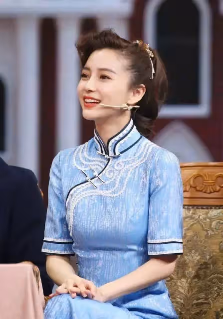 穿旗袍，真顯身材，把劉嘉玲關曉彤等旗袍裝放一起看，差別出來了