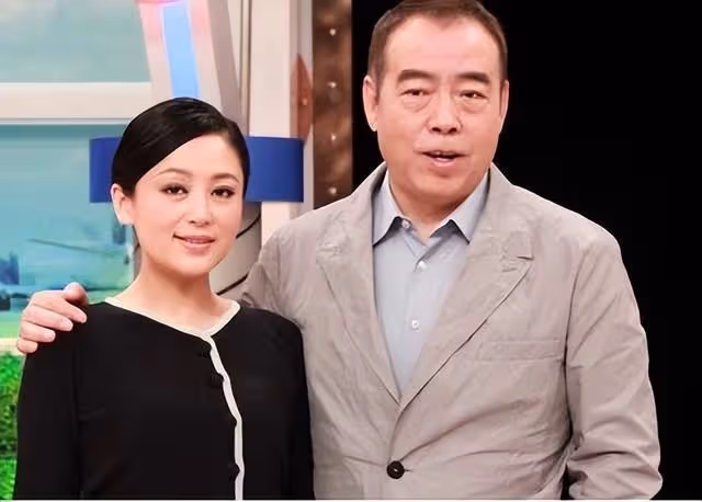 被導演娶走的9位女星,個個貌美如花 、氣質非凡,導演:賺了