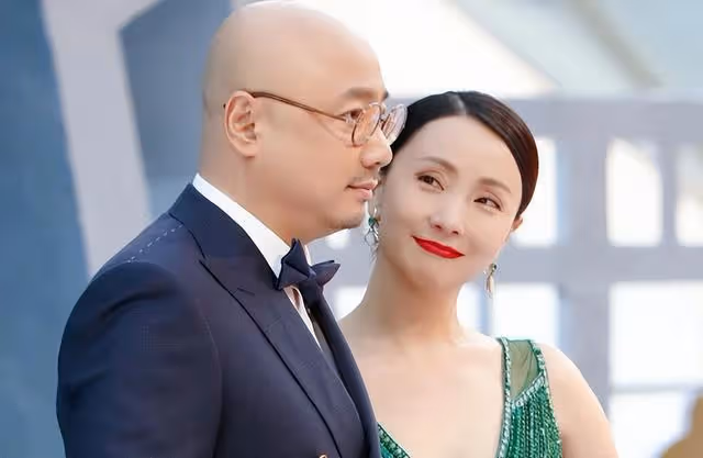 被導演娶走的9位女星,個個貌美如花 、氣質非凡,導演:賺了