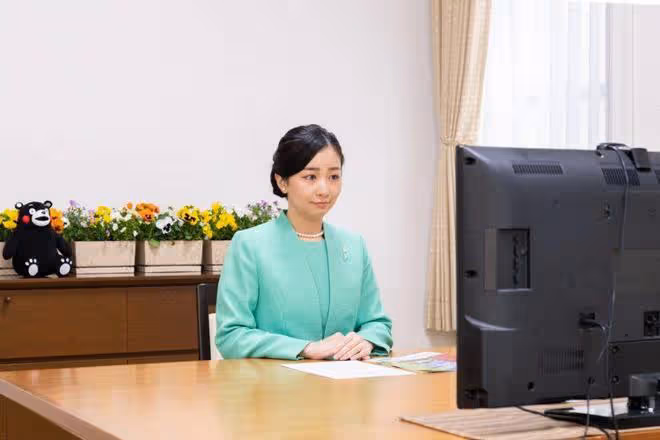 渴望戀愛又不敢觸碰愛情,佳子公主走還是不走這是個大問題