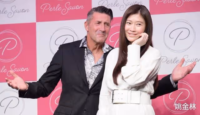 離婚之後放飛自己！48歲筱原涼子戲裡是金魚妻，戲外上演姐弟戀