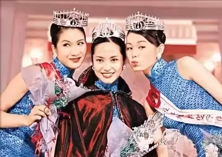 「混血港姐」郭羨妮舍棄豪門下嫁窮小子，自掏腰包給農村公婆買房，被酸「太傻」，多年婚姻說明一切：不後悔當初的選擇