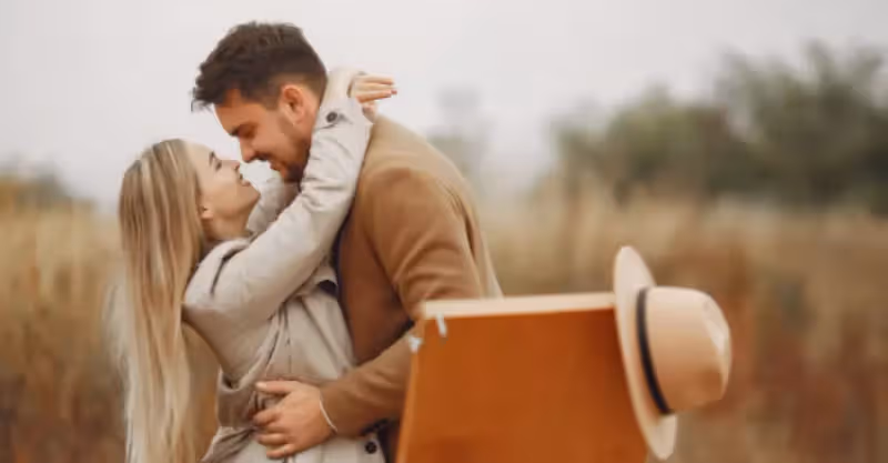 改嫁後，我連生兩胎，那個婚禮上倒掉兒媳奉茶的前婆婆痛哭：報應