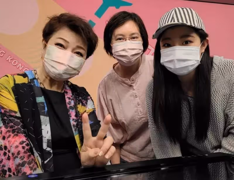 江華26歲女兒罕露臉!避開老爸基因五官更像媽媽,熱愛唱歌卻不被欣賞,親吐外貌太平凡