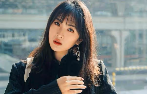 湯唯遺憾敗北，宋康昊成韓國首位影帝，二公主姚安娜開局就是王炸