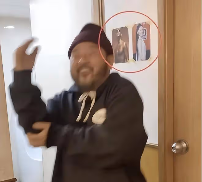 具俊曄也太會做生意了吧，連烤肉店廁所門都貼上了大S的照片！