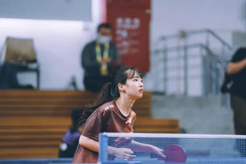 球桌邊的漂亮寶貝！台灣「新一代桌球女神」空靈爆紅　被搜出「私下韓系美照」網揪團練桌球❤️