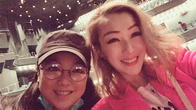 李珊珊罕露面出席聚會　鄭秀文林保怡陪伴度過驚恐症