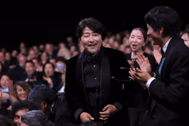 朴贊郁奪坎城導演獎 想再合作影帝宋康昊「別拒絕我」