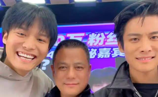 不是明星勝過明星,小楊哥家成當地首富,買整棟大樓開公司狂撈金