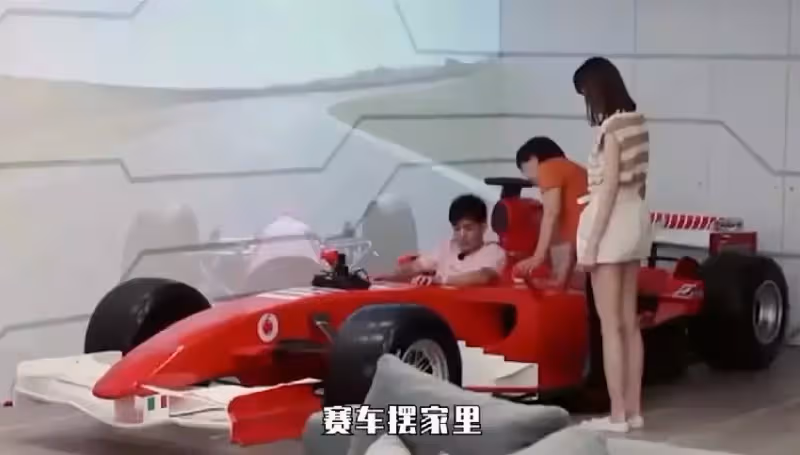 林志穎上億的豪宅，被稱為全球最智能的私宅，客廳擺放賽車太獨特