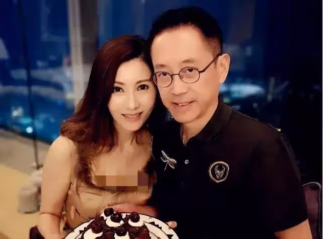 黎姿：嫁給殘障的馬延強生3個女兒，她過得真的快活嗎