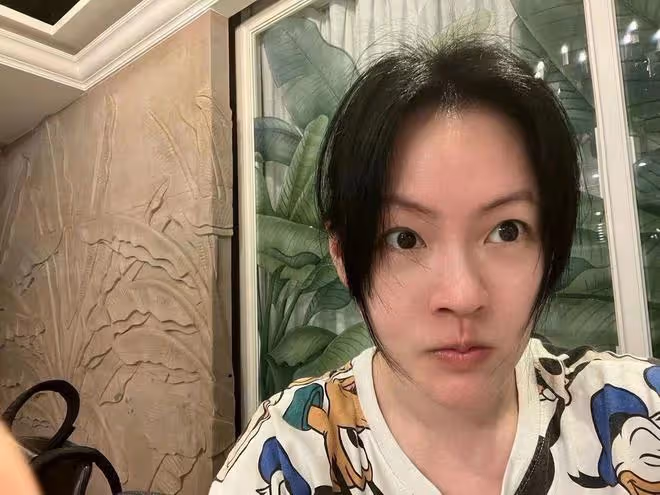 小S深夜發文告白,大喊「我愛具先生」,網友:你喝醉了嗎?