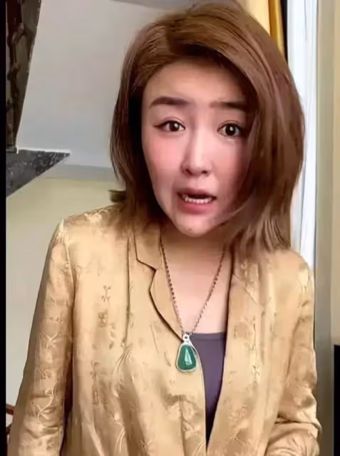 嬌嬌狀態堪憂,前夫擔心孩子安全奪回撫養權,直播沒忍住精神崩潰