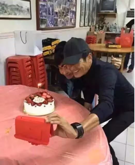 周潤發:我一生不要孩子,不與成龍周星馳合作,死後捐出所有財產!