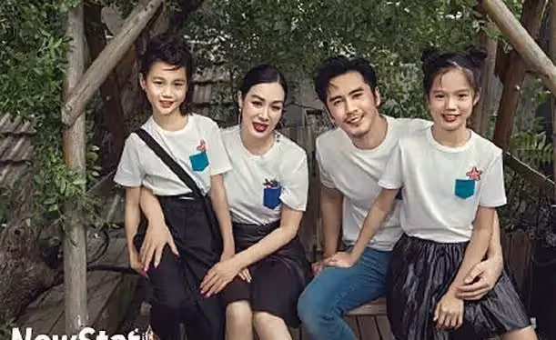 鐘麗緹大方曬出全家福!21歲大女兒長相大氣,考拉天生「鏡頭感」,網友:一個比一個出挑