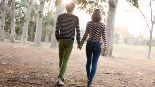 老公,我養了你三年,如今買房你連五萬都沒有!你工資哪去了?