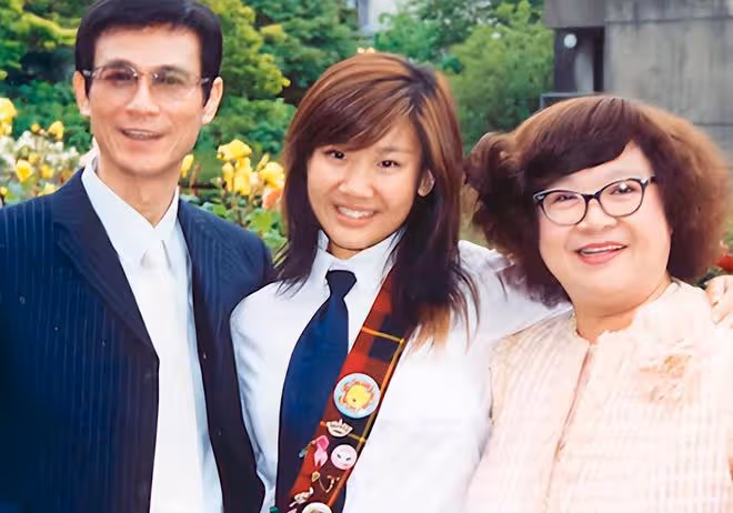 鄭欣宜正式滿35歲!已到指定年齡繼承沈殿霞遺產,被曝上漲至億元