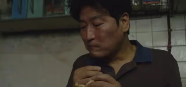 「忠武路」頂流演員,宋康昊斬獲坎城最佳男主角!韓國演技教科書《殺人回憶》~