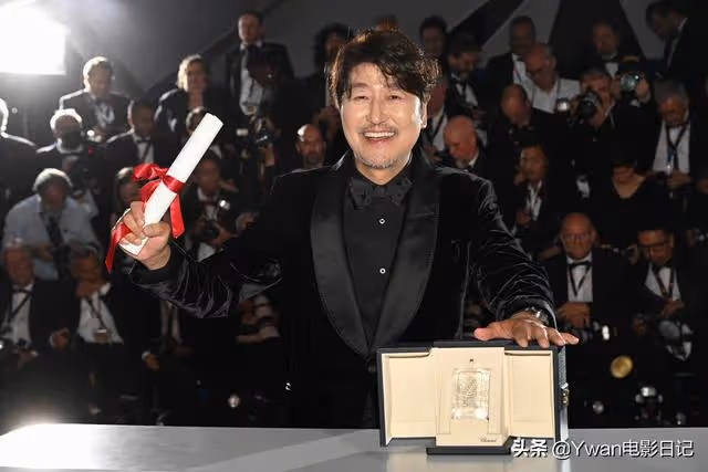 新晉坎城影帝宋康昊,我的心曾被他打動過6次,那麼你呢?
