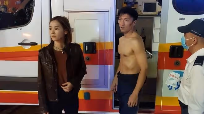 謝霆鋒回港拍戲之餘，陪張柏芝和兒子過生日？網友：前幾天撞見