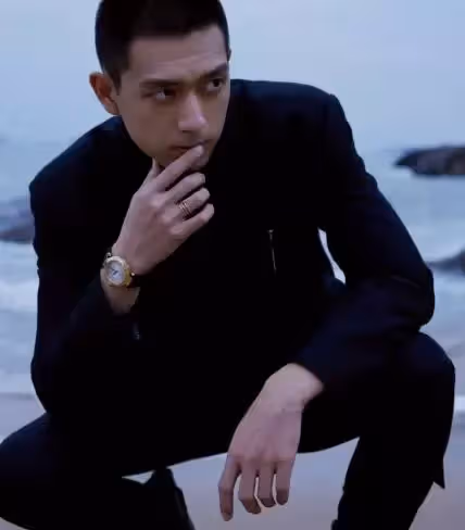 李現深夜發圖，好身材讓網友叫絕