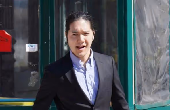 啃老婆上癮，小室圭不願回國被笑話，欲借真子資金提前獲得簽證
