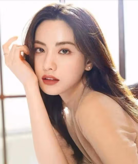 有「世界最美臉蛋」之稱的林珍娜(NANA),你看過幾部她的電影