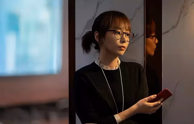 兒媳坐月子婆婆忙跳舞,跳骨折兒媳拒絕照顧,丈夫:不伺候就離婚