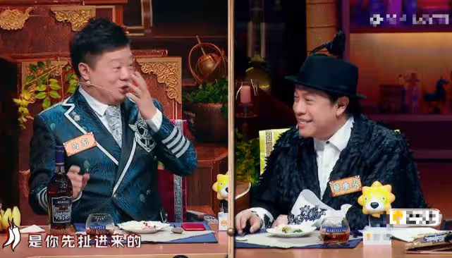 寧靜被問:姜文喜歡過你嗎?她的回答既霸氣又坦蕩,這才是大女主
