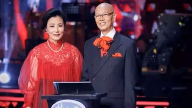 汪明荃曬家翁家婆墓碑照　網民批不敬並要求刪照